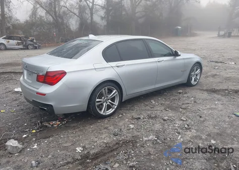 2013 BMW 750Li из США, поврежденный, VIN WBAYE8C56DD133349